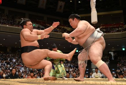 【相撲編集部が選ぶ夏場所３日目の一番】熱海富士、大関を土俵下まで吹っ飛ばす。カド番の霧島は苦しい黒星先行