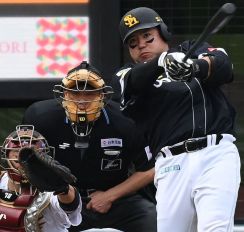 ソフトバンク、楽天に逆転勝ち　山川穂高が打点挙げれば15勝1分け　「不敗神話」継続