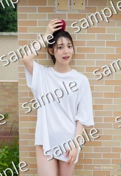 乃木坂46阪口珠美、1st写真集の書店特典は13種類　初公開の衣装も