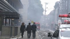 【速報】京都市下京区で建物火災　周辺で煙が充満　負傷者2人の情報も