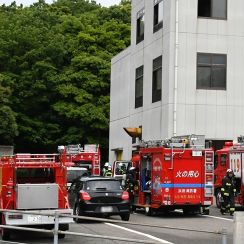 スプレー缶や乾電池などの危険物に引火か　不燃ごみ処理場の粉砕機付近から出火　設備損傷やけが人なし　島根県浜田市