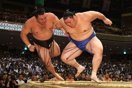 【夏場所】大の里が大関霧島を撃破　中村親方「来年の今ごろは横綱になってもおかしくない」