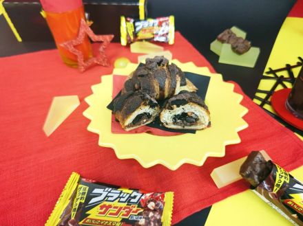 「サンマルクカフェ」チョコクロ×「ブラックサンダー」実食　“ザクザク食感”＋濃厚な甘み＆香り