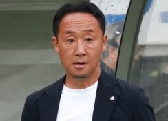 Ｊ１町田・黒田監督、昨年Ｊ２で死闘繰り広げた東京Ｖとの再戦へ冷静さ強調「きちっと自分たちのサッカーを志向できるように」