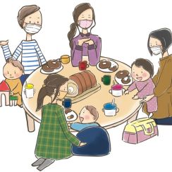 子どもが友達と遊ぶときの「おやつ」どうしてる？　7割強のママが「持たせる（持っていく）」と回答