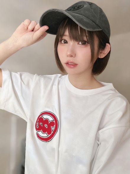 えなこ「もう夏かも」“変形ビキニ”で大胆美ボディ「最高の夏」「涼しげですね」