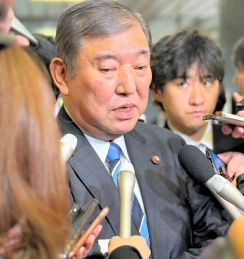 自民・石破茂氏、「某新聞の党内不人気」論に反論「嫌いだろうが…」