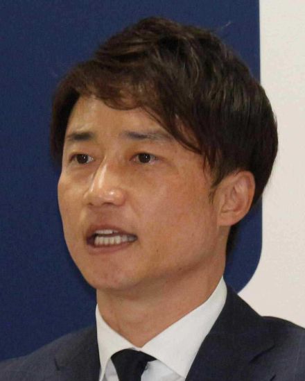 広島・新井監督「兄としてうれしい」実弟・新井良太２軍コーチと地元フリーアナの結婚を祝福