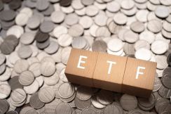 【新NISAにも対応】数千円から始められる「ETF」の特徴　株式と投資信託のいいとこ取り、低コストで少額から投資できる魅力も