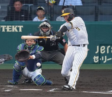 ４番の意地や！　スタメン復帰の阪神・大山悠輔が１８打席ぶりヒット