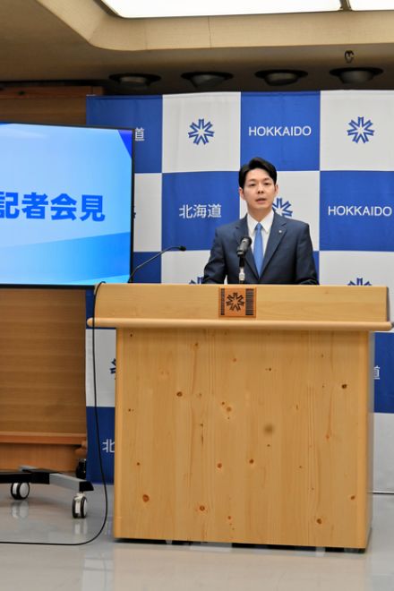 世界遺産知床岬の携帯基地局問題　鈴木北海道知事「総合的に勘案を」