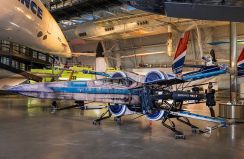 実際に空を飛べるだって!?　スター・ウォーズの戦闘機「Xウイング」が米国立航空宇宙博物館で展示へ