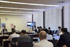 「安全性の担保を」大阪府市のライドシェア有識者会議　事業者らが意見交換、課題共有
