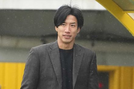 元日本代表FWが600万円超の高級時計アップ　現役Jリーガーも参戦「今一番欲しいやつ」