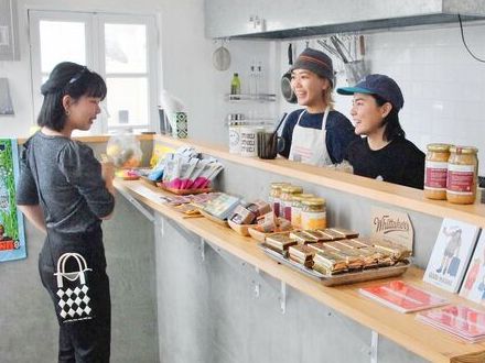 ワーホリで魅せられたニュージーランドのケーキとコーヒー　帰国した2人が沖縄市で1日限定カフェ　店を開く夢へ一歩