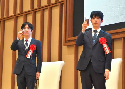 藤井は冠地鶏のかさね重、豊島は船盛定食を注文　名人戦昼食