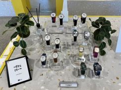 韓国・尹錫悦政権「記念商品」販売開始…大統領室の腕時計は6600円