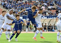 【速報】J2鹿児島ユナイテッドFC 3連敗　ホームで長崎に0－3