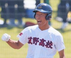 先発9人全員が2年生の菰野、松山が1試合2タイムリーで4打点　春の愛知王者を撃破　高校野球