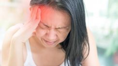 日本人の約4000万人が悩む慢性頭痛！専門医が教える、女性に多い「片頭痛」の正しい対処法