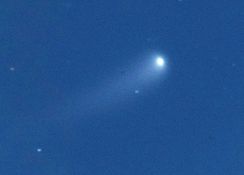 まだ火星より遠いけど…秋には肉眼でも尾が見える？　9月末、太陽に最接近する紫金山・アトラス彗星を撮影　せんだい宇宙館