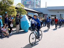 東大自転車部、眠らず３７０キロ走破　富山県魚津市出発、２４時間以上かけ東京の本郷キャンパスへ