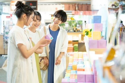 【女性が選ぶ】買ってきてほしい「熊本土産」ランキング！　2位は「デコポンゼリー（JAあしきた）」、1位は？