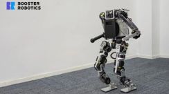 「人間の動きを超える」2足歩行ロボット、中国ベンチャーが近く量産へ