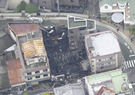 岐阜・下呂温泉街の飲食店で火災　3～4軒に延焼、けが人なし