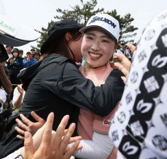 竹田麗央、逆転で今季３勝目　山下美夢有、河本結が２位／国内女子ゴルフ