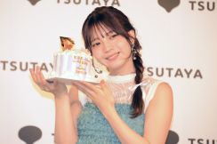 黒嵜菜々子　初の写真集は「素敵な作品になりました」夢は巨人戦の始球式