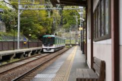 NHK大河『光る君へ』源氏物語ゆかりの碑も!　京都・滋賀「音羽山」絶景＆グルメ登山!