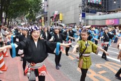 2200人渋谷をジャック!　道路埋め尽くすおはら祭踊り連、若者の街が鹿児島一色