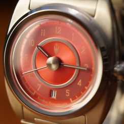 【メルセデス 300SLが腕時計に!?】米国西海岸の日本未上陸ブランド“トレイバー・タイムピース”に注目
