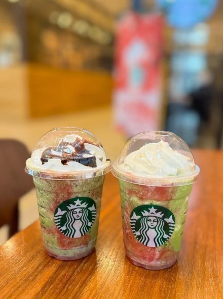 【スタバ 新作レポ】「抹茶 イチゴ クリーム フラペチーノ(R)」のおすすめカスタマイズは抹茶×いちご×チョコレート！