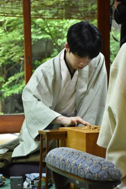 藤井聡太名人が３勝１敗　豊島将之九段に敗れる　名人戦第４局／将棋