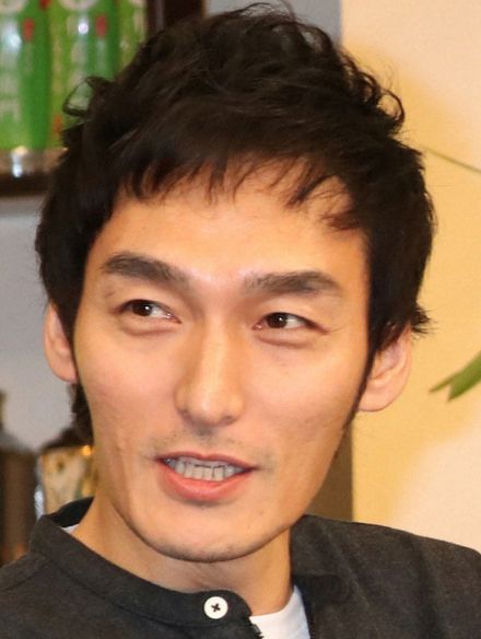 草なぎ剛　大物司会者の家に1週間泊まり込み　「“帰れ”って言われないから…」