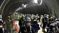 北海道新幹線「札幌延伸延期」で泣く人、笑う人　工事で死亡事故多発、安全とスピードの両立を