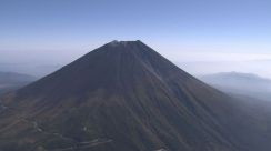 富士登山の予約受け付け開始 通行料2000円 1日3000人まで 山梨側「吉田ルート」