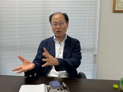 「日本政府の民間プラットフォームただ乗り、これがＬＩＮＥ問題の最大の原因」