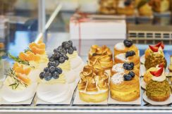「愛知県で人気のケーキ」ランキング！　2位は名古屋市にある「レモンパイ」が看板メニューの「パティスリー アングレーズ＊フィーユ」、1位は？【2024年5月版】