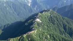 北アルプス北燕岳で遭難　「自力で動けない…」愛知県の40代の男女2人を救助　頂上付近で転倒
