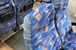 「廃棄された観光バスの座席シート」が美術館にありそうなアートに生まれ変わる！ 快適に座れる実用性にもしびれた