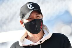 【日本ハム】新庄監督の要望実現　高勝率「黒ユニホーム」が期間限定で復活