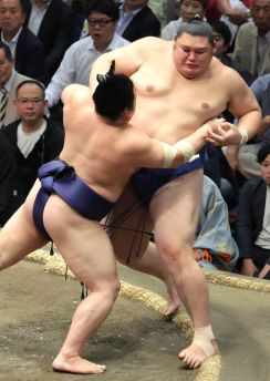 相撲界の“新しい地図”平戸海　猛稽古で“土の匂い”のする力士に…元大関・琴風の目