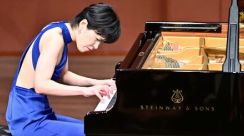 クロアチアと沖縄を音で結ぶ　ピアニスト西井葉子さん、満席の聴衆を魅了「心を奮い立たせてくれた」
