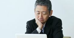 職場の「働かないおじさん」を辞めさせるたった1つの方法