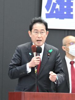 岸田首相は八方ふさがり　公明との溝深く、自民内も温度差、野党に防戦一方