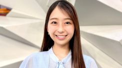 小室瑛莉子アナ 35cmばっさりカットの大胆イメチェンでハンサムショートヘアに！「より美しさが増してる」と絶賛の声