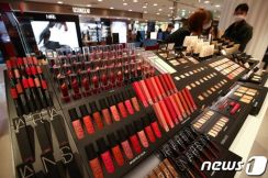 「アモーレ・LG生健・愛敬」韓国化粧品3社の実績好調…「K-ビューティー」に伸び